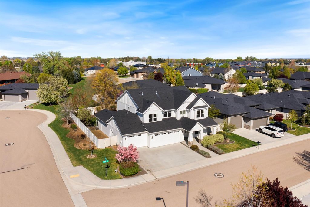 Photo of 3389 S Lyford Ave, Meridian, ID 83642 (MLS # 98982753)