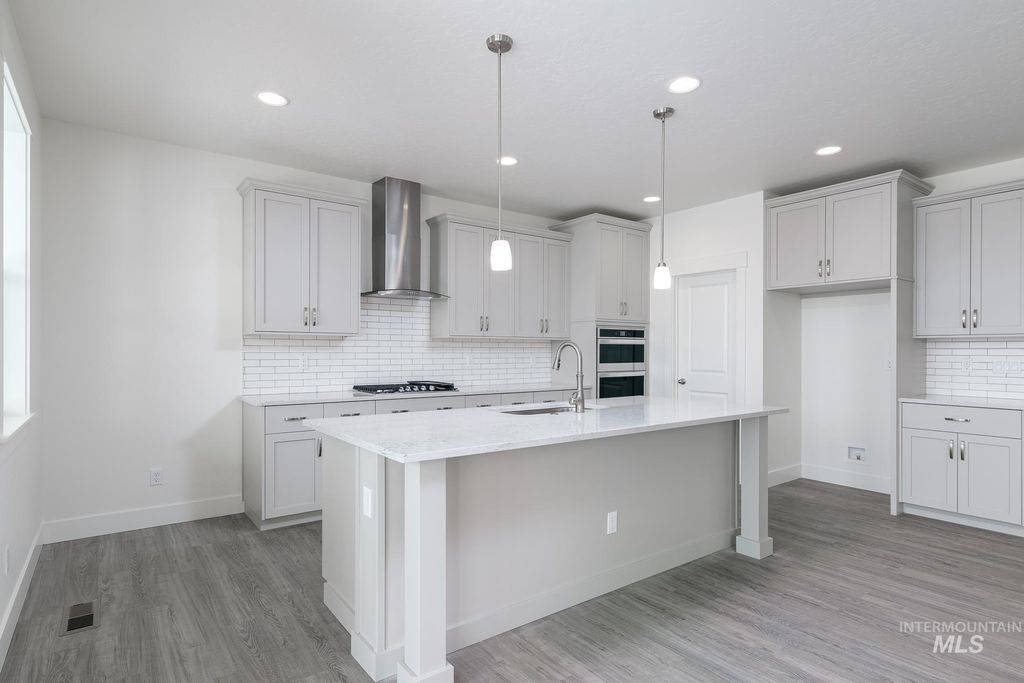 Photo of 1420 N Buckskin Ave, Middleton, ID 83644 (MLS # 98983544)