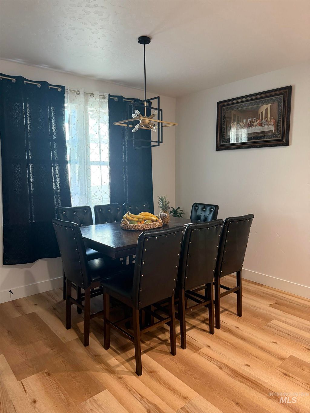 Photo of 11260 White River St, Caldwell, ID 83605 (MLS # 98970427)