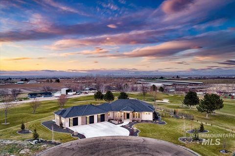 Photo of 22334 Sirocco Ct, Caldwell, ID 83607 (MLS # 98976186)