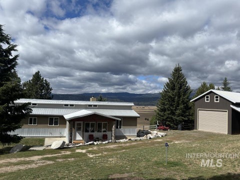 Photo of 10092 Timberrim Drive, Cascade, ID 83611 (MLS # 99001176)