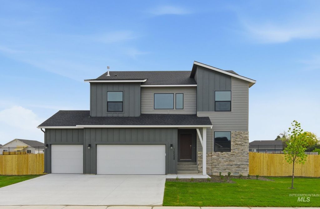 Photo of 16558 Dunning Way, Caldwell, ID 83607 (MLS # 98985529)
