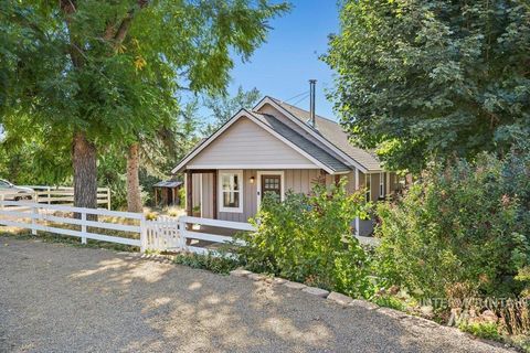 Photo of 2651 Fruitvale Glendale Rd, Council, ID 83612 (MLS # 98974529)
