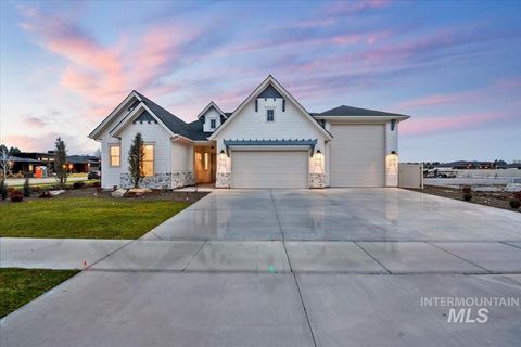 Photo of 3323 W Golden Barrel St, Eagle, ID 83616 (MLS # 98969962)