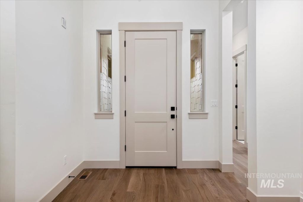 Photo of 3323 W Golden Barrel St, Eagle, ID 83616 (MLS # 98969962)