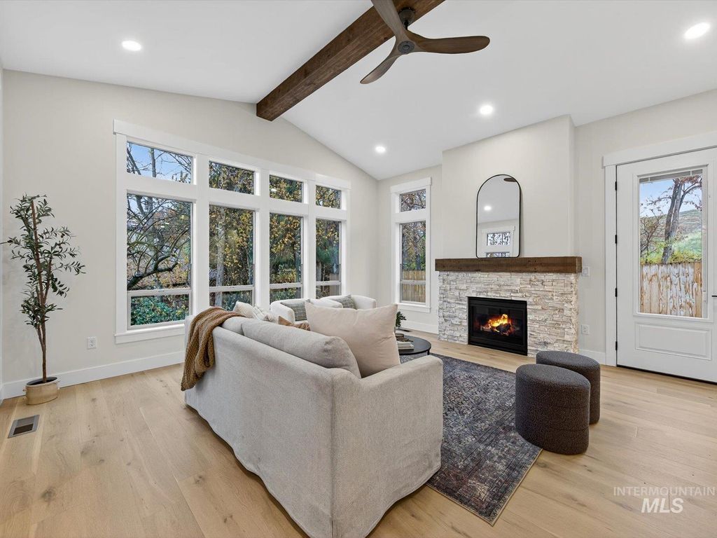 Photo of 3008 W Gerrard St, Boise, ID 83703 (MLS # 98968296)