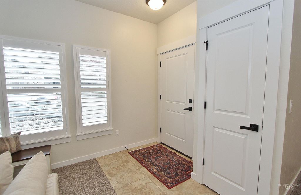 Photo of 844 W Rollins St, Boise, ID 83706 (MLS # 98978103)