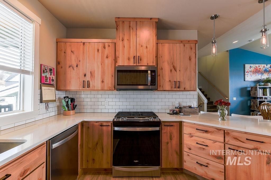 Photo of 425 Southview Ave, Moscow, ID 83843 (MLS # 98975769)