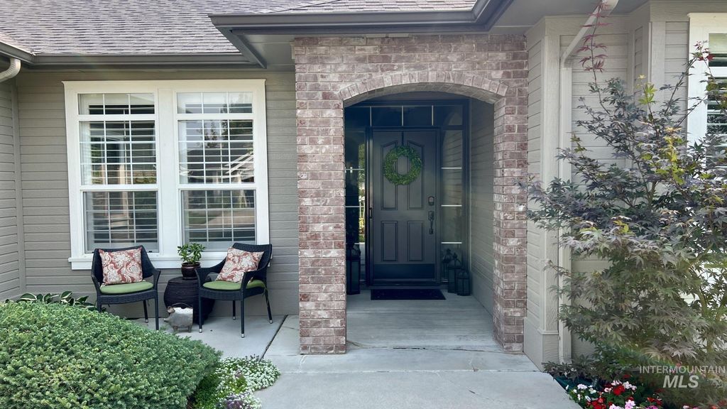 Photo of 3399 W Kirkam Ln, Meridian, ID 83646 (MLS # 98969092)