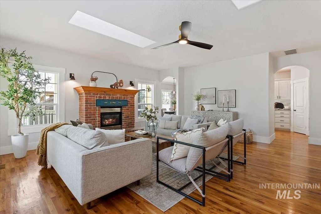 Photo of 13480 N 2nd Ave, Boise, ID 83714 (MLS # 98982297)