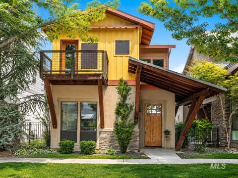 Photo of 1166 E Lone Shore Drive, Eagle, ID 83616 (MLS # 98995704)