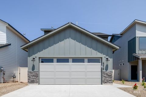 Photo of 4216 E Woodmurra St, Meridian, ID 83642 (MLS # 98952186)