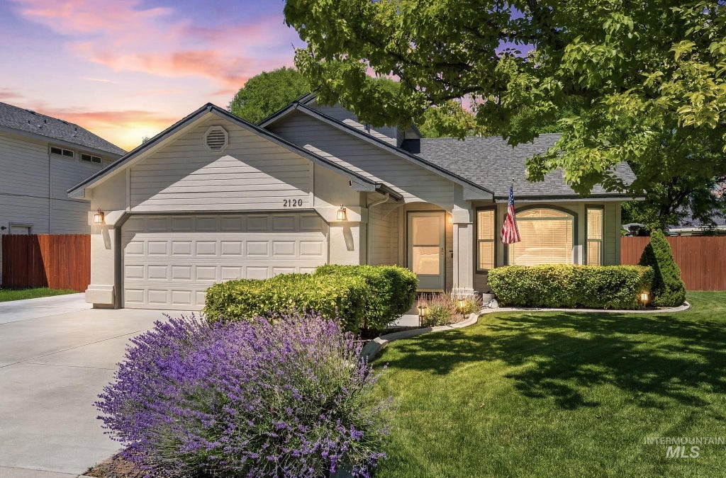 Photo of 2120 E Olympic Ave, Nampa, ID 83686 (MLS # 98989845)