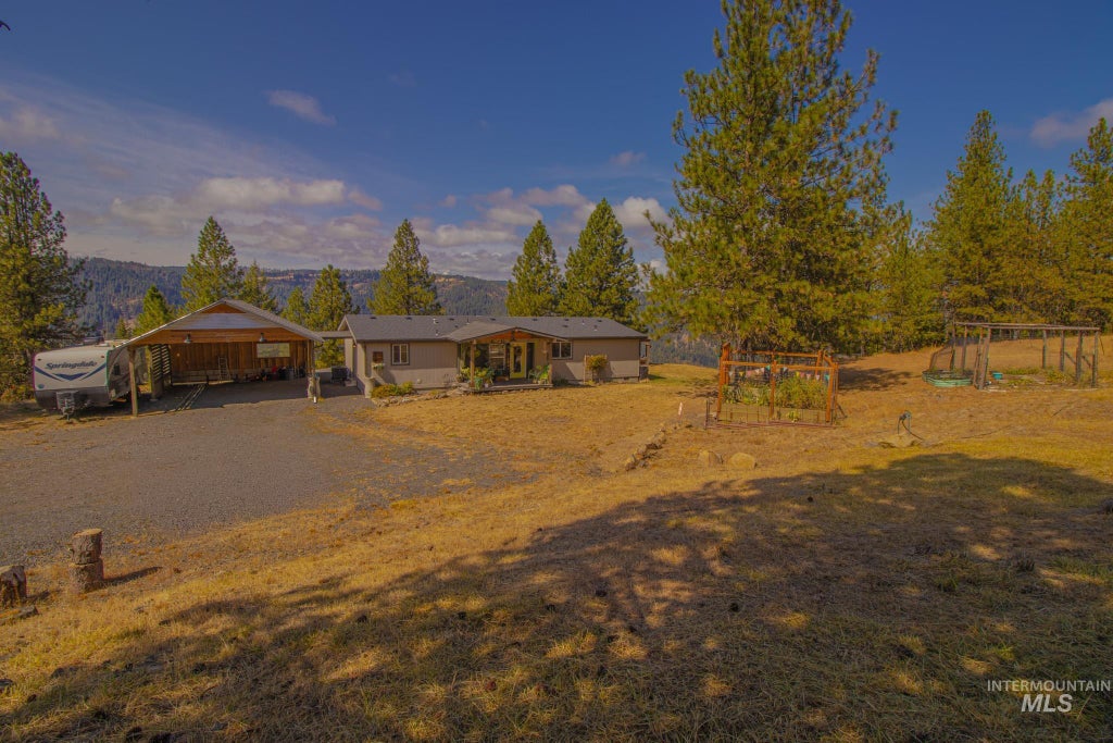 Photo of 5190 Lakeview Rd, Orofino, ID 83544 (MLS # 98999539)