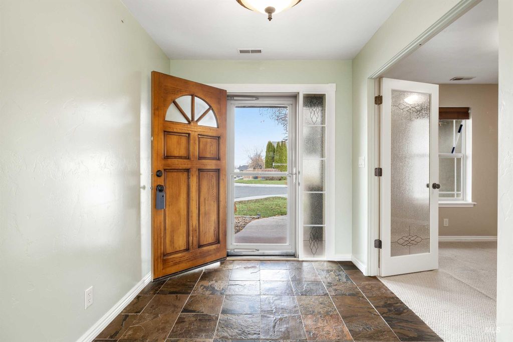 Photo of 831 Grace Drive West Dr, Twin Falls, ID 83301 (MLS # 98967873)