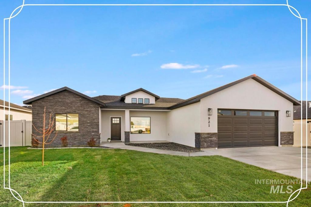 Photo of 921 Adamite Rd, Kimberly, ID 83341 (MLS # 98955945)