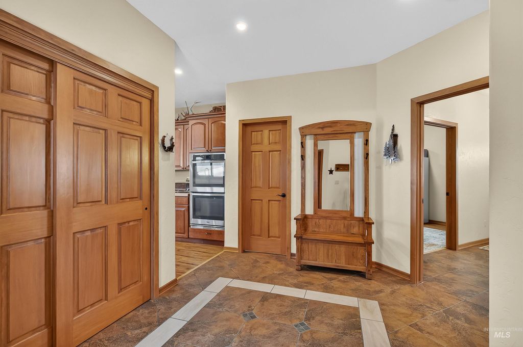 Photo of 210 S 2nd St, Elk River, ID 83827 (MLS # 98980289)