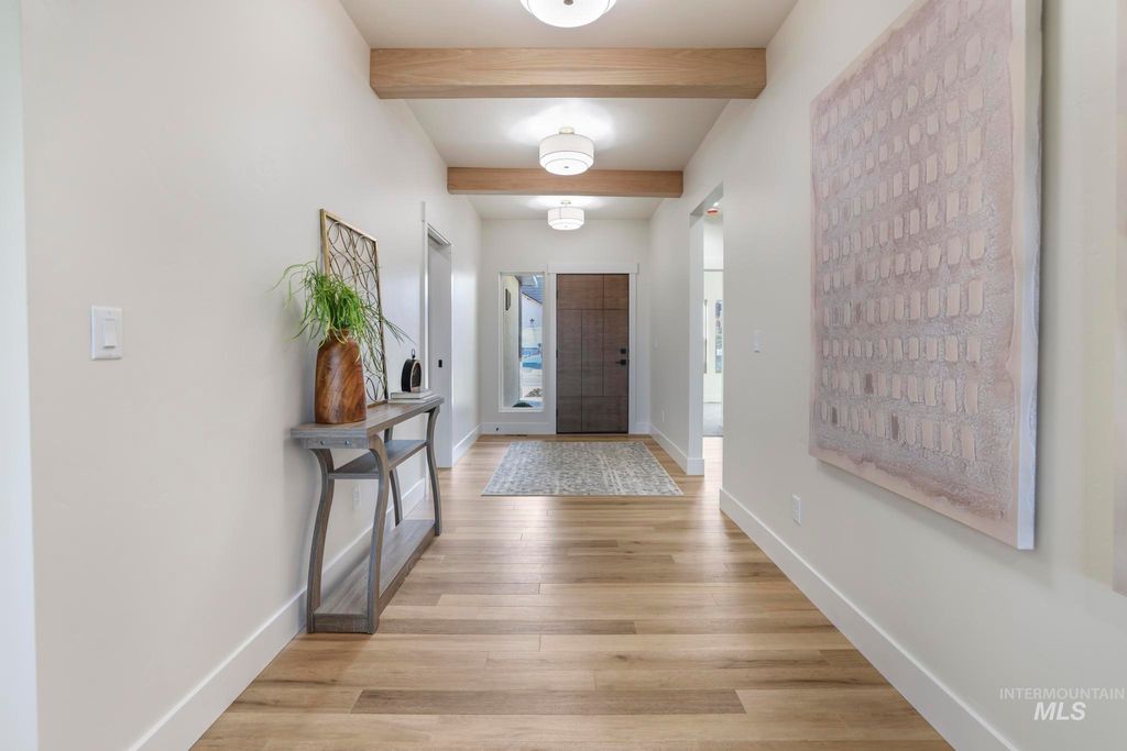 Photo of 561 Canyon Mist Dr, Twin Falls, ID 83301 (MLS # 98964130)