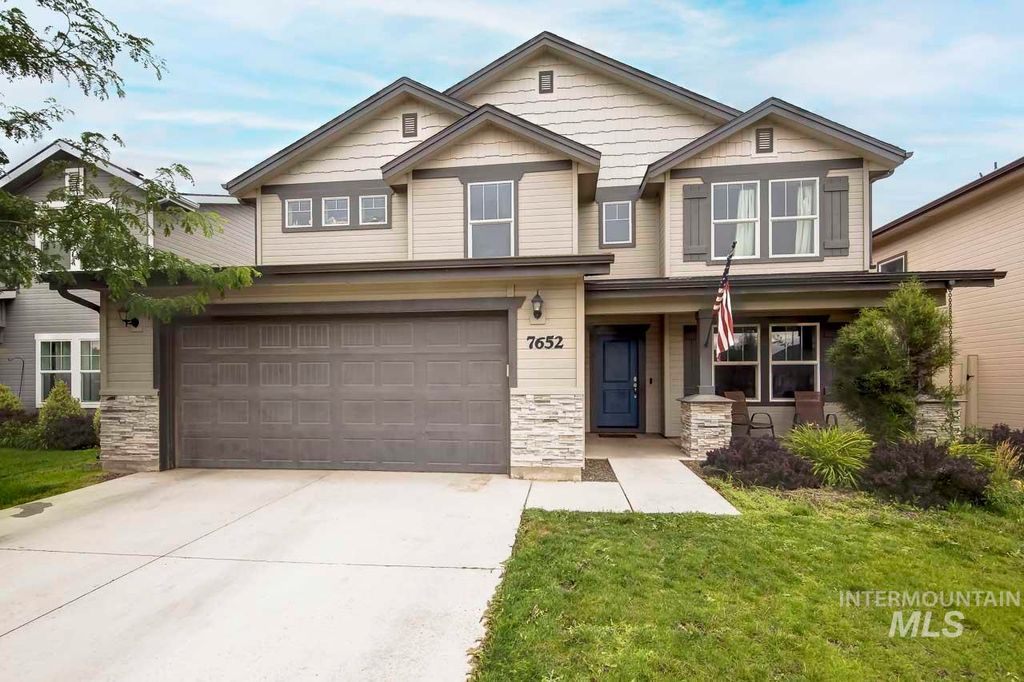 Photo of 7652 E Lafayette Street, Nampa, ID 83687 (MLS # 98992290)