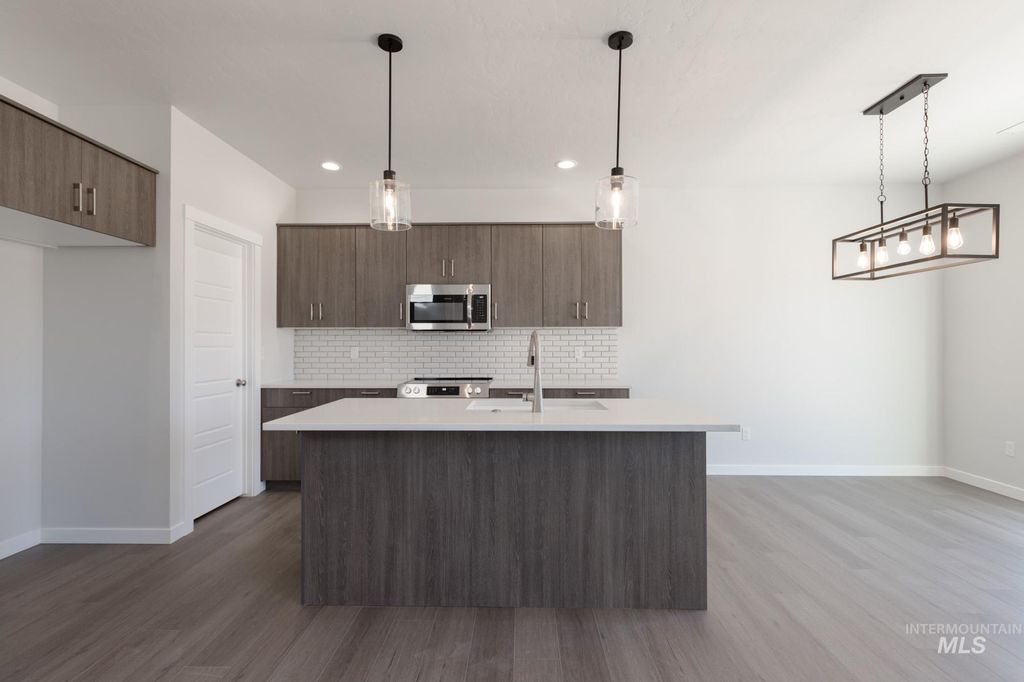 Photo of 232 Caribou Ct, Horseshoe Bend, ID 83629 (MLS # 98965239)