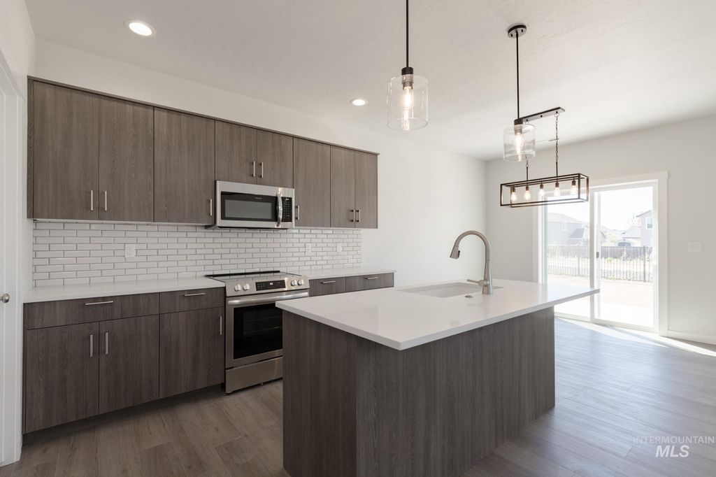 Photo of 232 Caribou Ct, Horseshoe Bend, ID 83629 (MLS # 98965239)