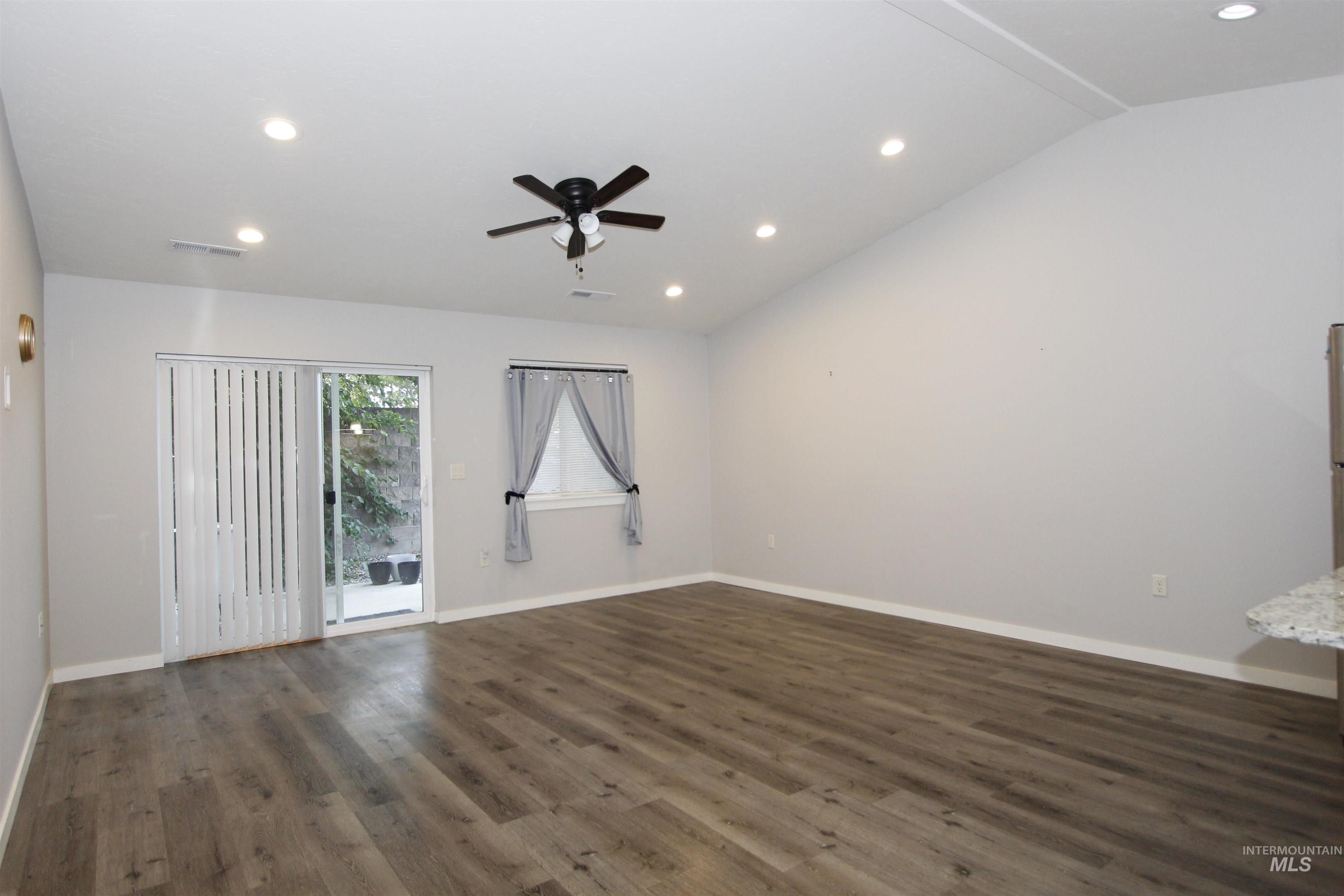 3434 5th St.