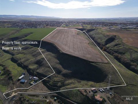 000 15th & Expedition Way/Lindsay Creek Lewiston ID 83501