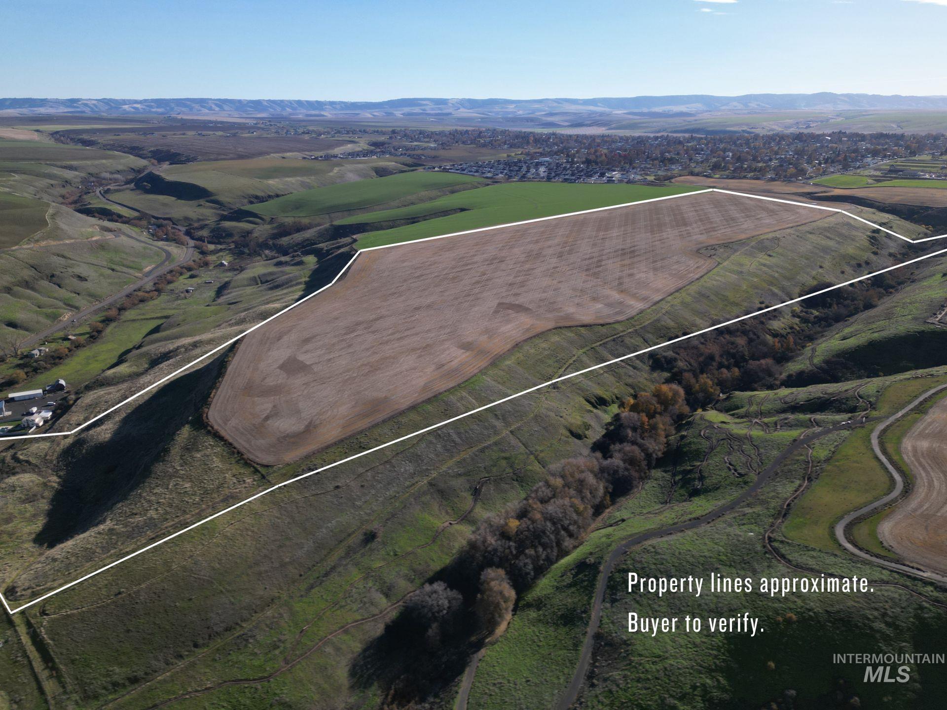 000 15th & Expedition Way/Lindsay Creek