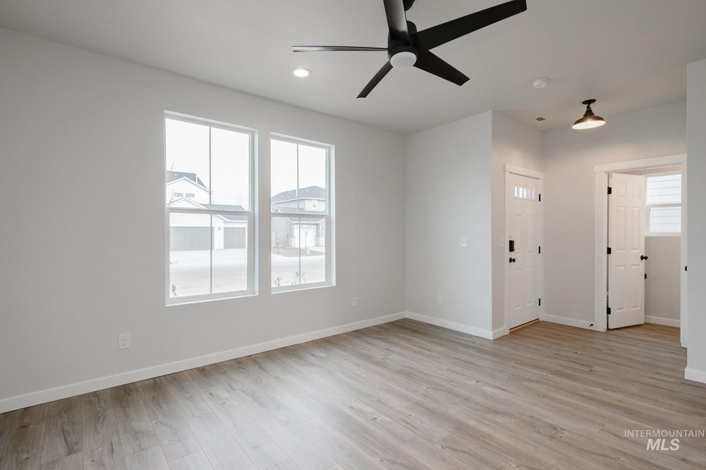 Photo of 2927 E Mossy Creek Dr, Kuna, ID 83634 (MLS # 98968191)