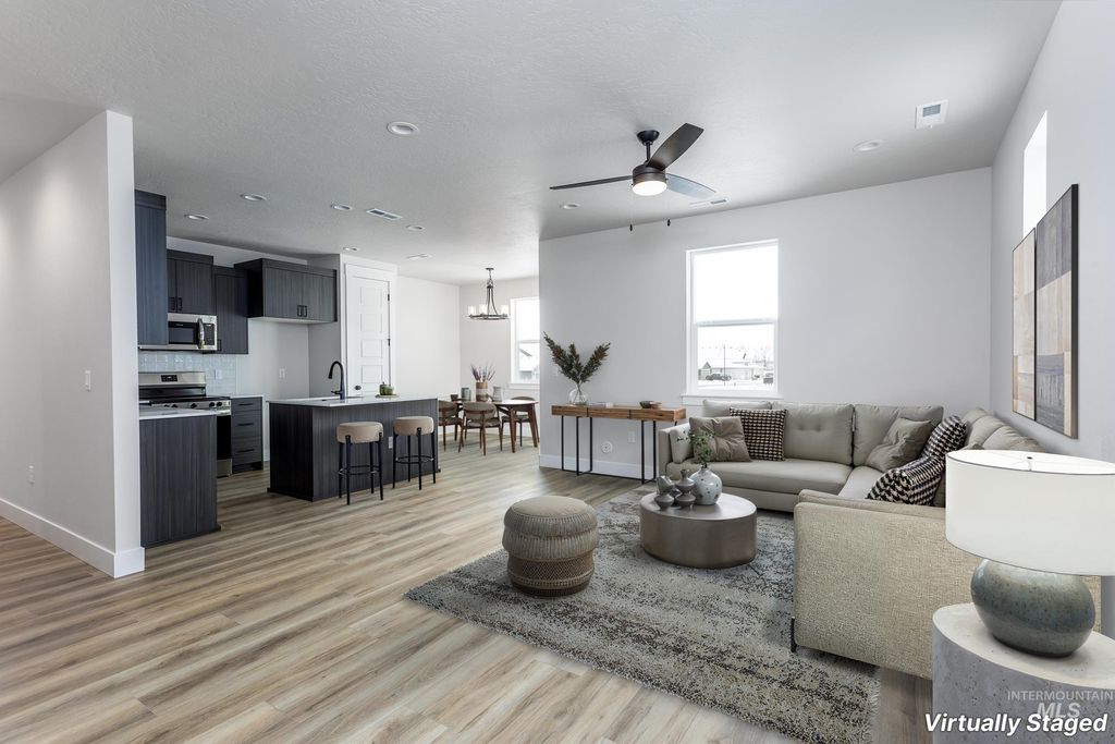 Photo of 974 E Odyssey St, Kuna, ID 83634 (MLS # 98973536)