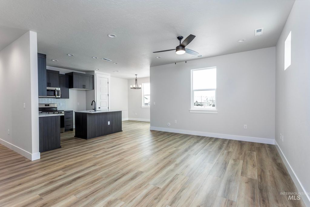 Photo of 974 E Odyssey St, Kuna, ID 83634 (MLS # 98973536)