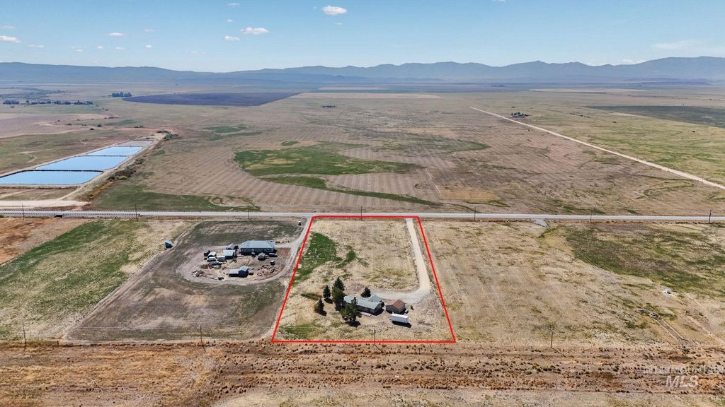 Photo of 80 Us Hwy 20, Fairfield, ID 83327 (MLS # 98964463)
