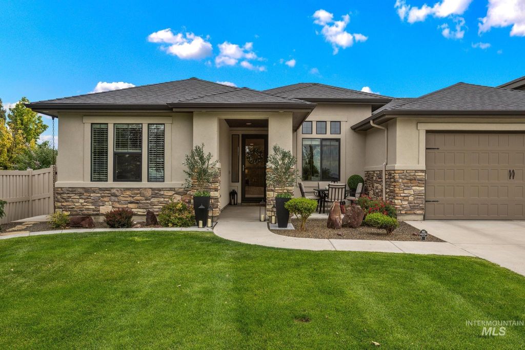 Photo of 11659 W Buteo Dr, Nampa, ID 83687 (MLS # 98991035)