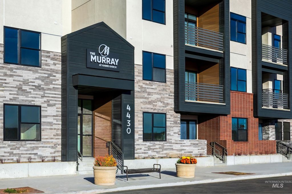 Photo of 4430 E Haystack St #109, Boise, ID 83716 (MLS # 98968994)