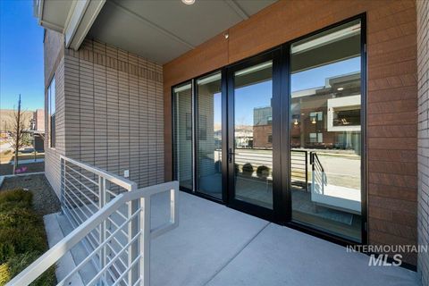 4430 E Haystack St Boise ID 83716