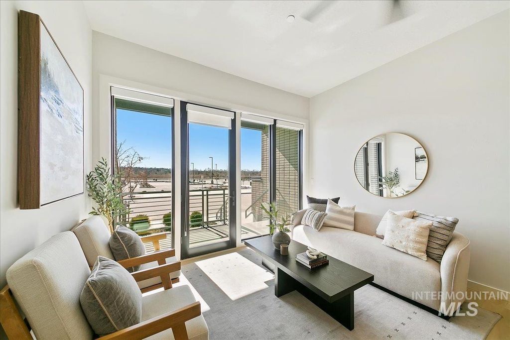 Photo of 4430 E Haystack St #109, Boise, ID 83716 (MLS # 98968994)