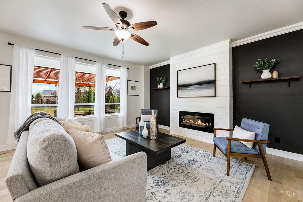 Photo of 1175 N Foudy Lane, Eagle, ID 83616 (MLS # 98976244)