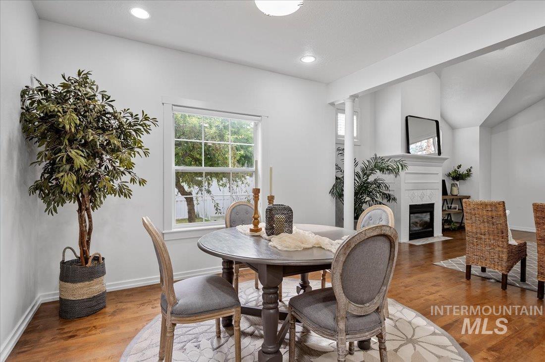 66 W Colchester Drive