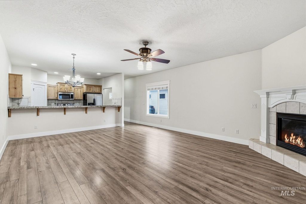 Photo of 2231 S Dorothy Ave, Boise, ID 83706 (MLS # 98972460)