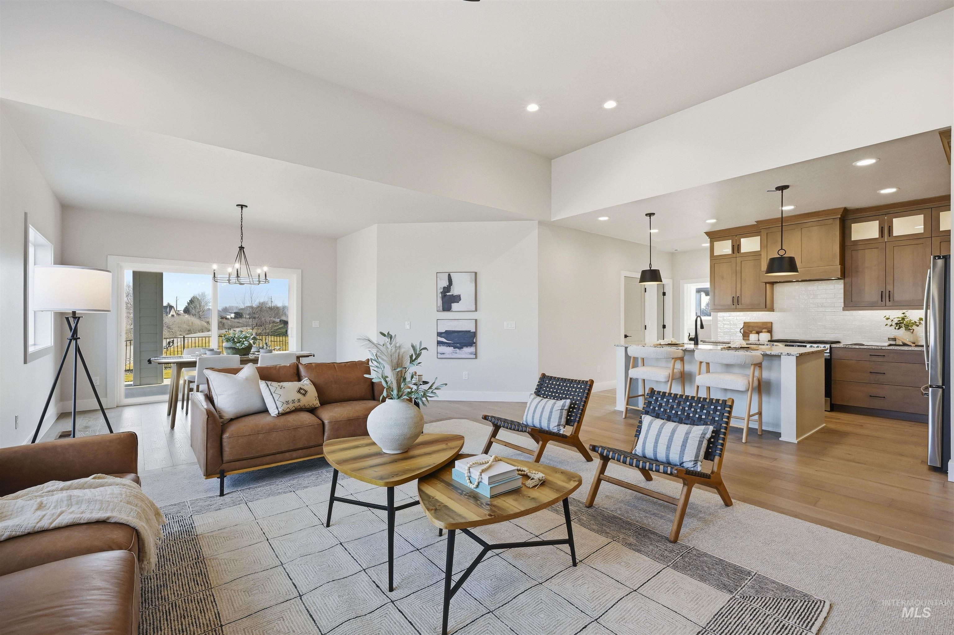 542 Mountain Loop Rd