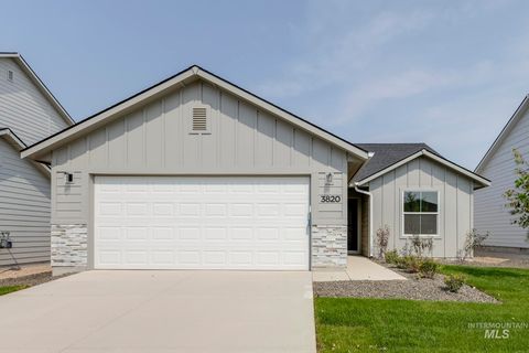 3820 W Maypearl St Meridian ID 83642