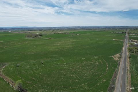 Photo of 0 Graham Blvd, Vale, OR 97918 (MLS # 98981659)
