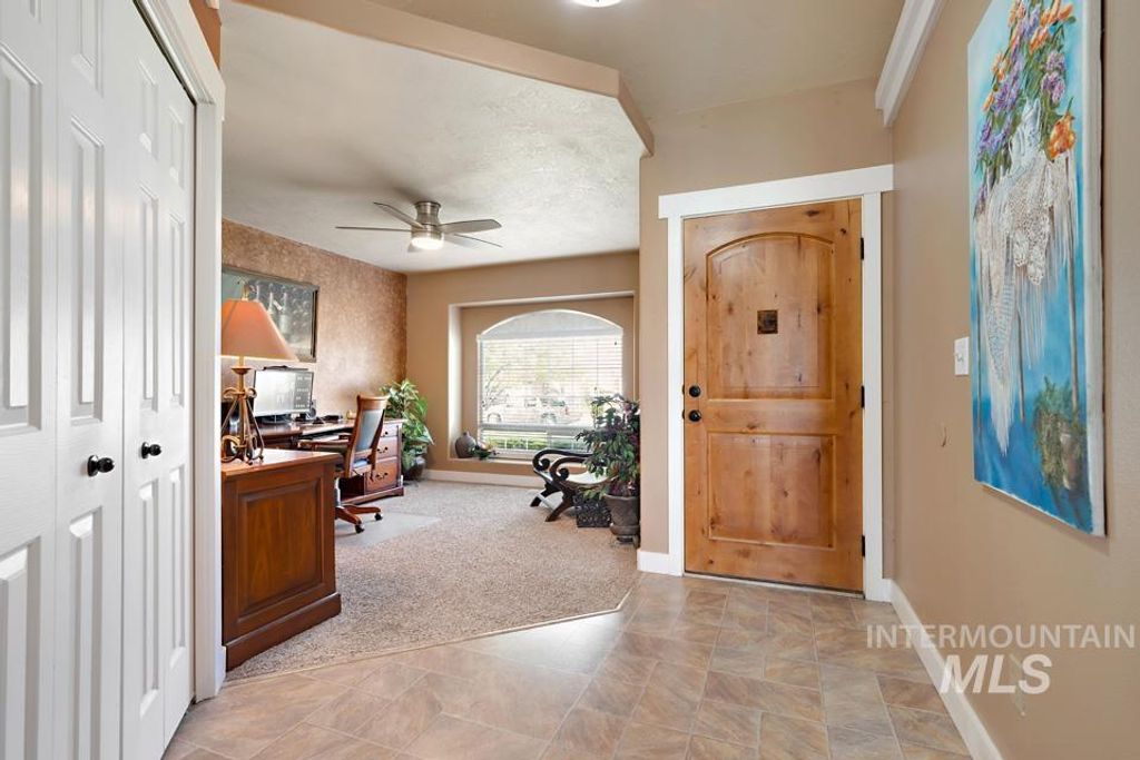 Photo of 626 Colton St, New Plymouth, ID 83655 (MLS # 98983459)