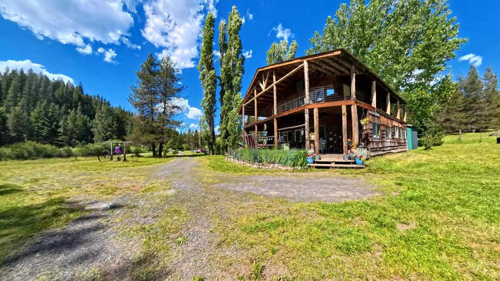 Photo of 1401 Forks Rd, Deary, ID 83823 (MLS # 98990389)