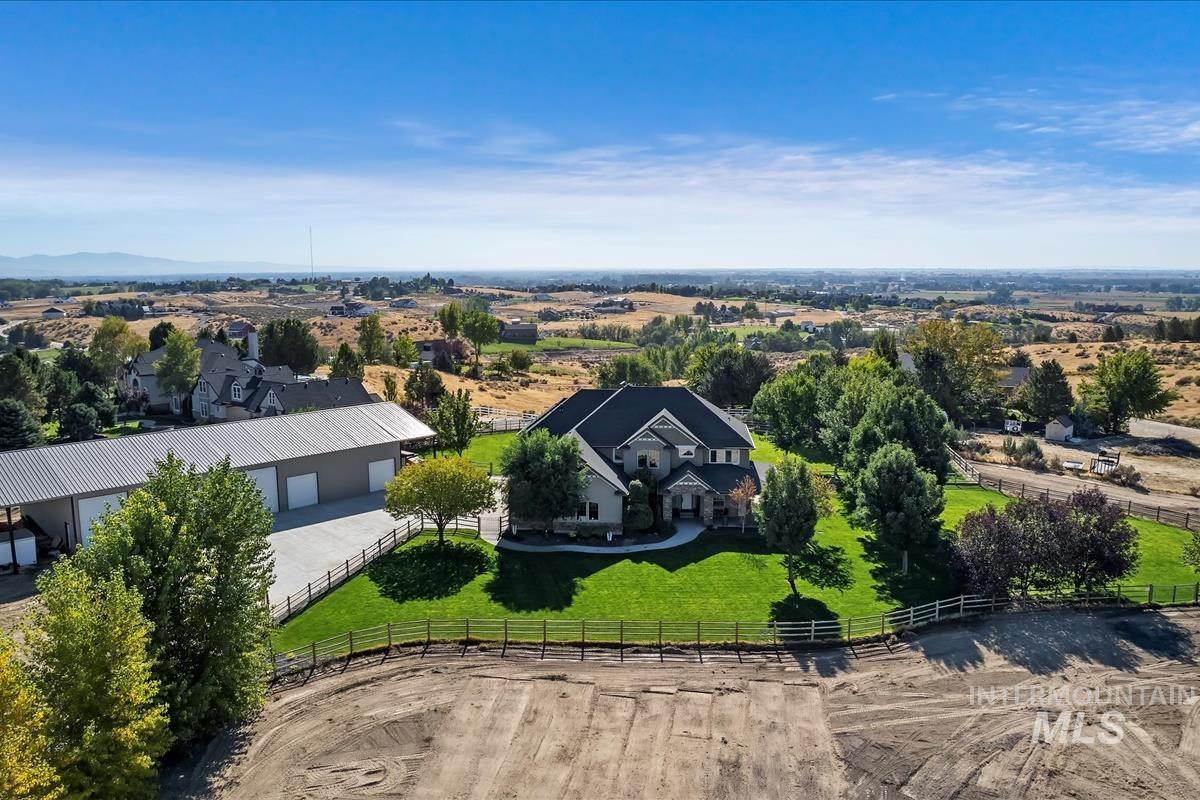 7697 Lanktree Ln