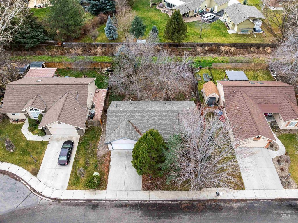 Photo of 10869 W Altair St, Star, ID 83669 (MLS # 98971230)