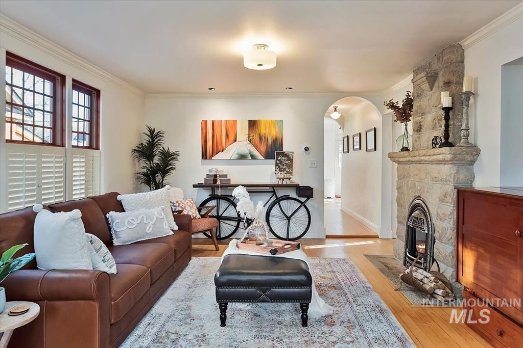 Photo of 1212 N 13th St, Boise, ID 83702 (MLS # 98982710)