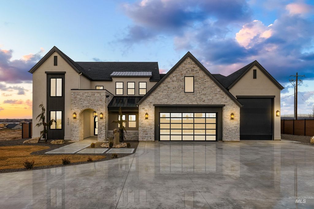 Photo of 8040 W Inspirado Dr, Meridian, ID 83646 (MLS # 98975357)