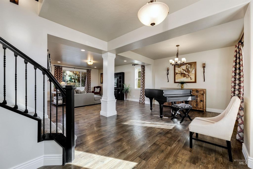 Photo of 3048 W San Remo St, Meridian, ID 83646 (MLS # 98973462)