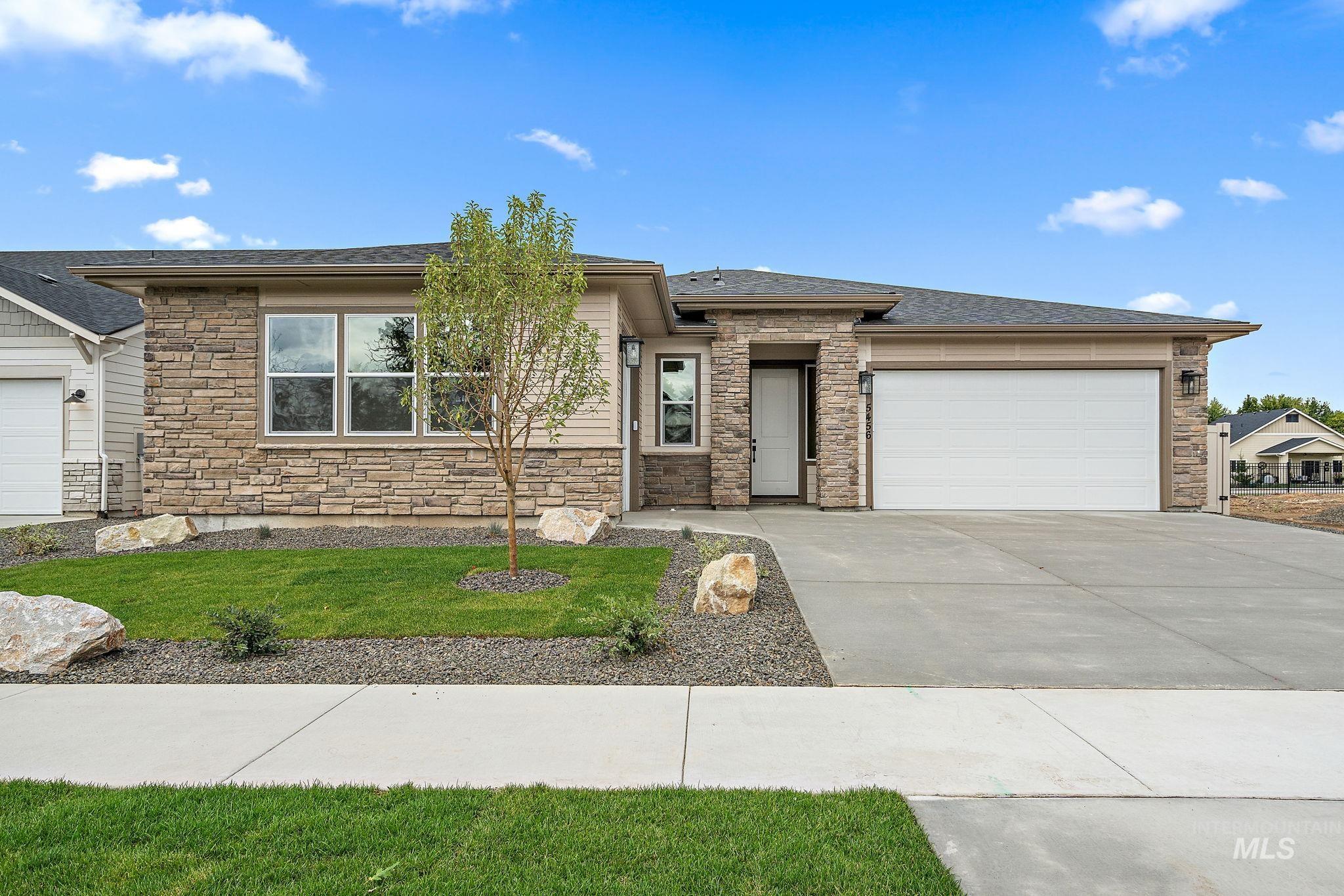 5456 W Double Blue St, Eagle, Idaho image 3